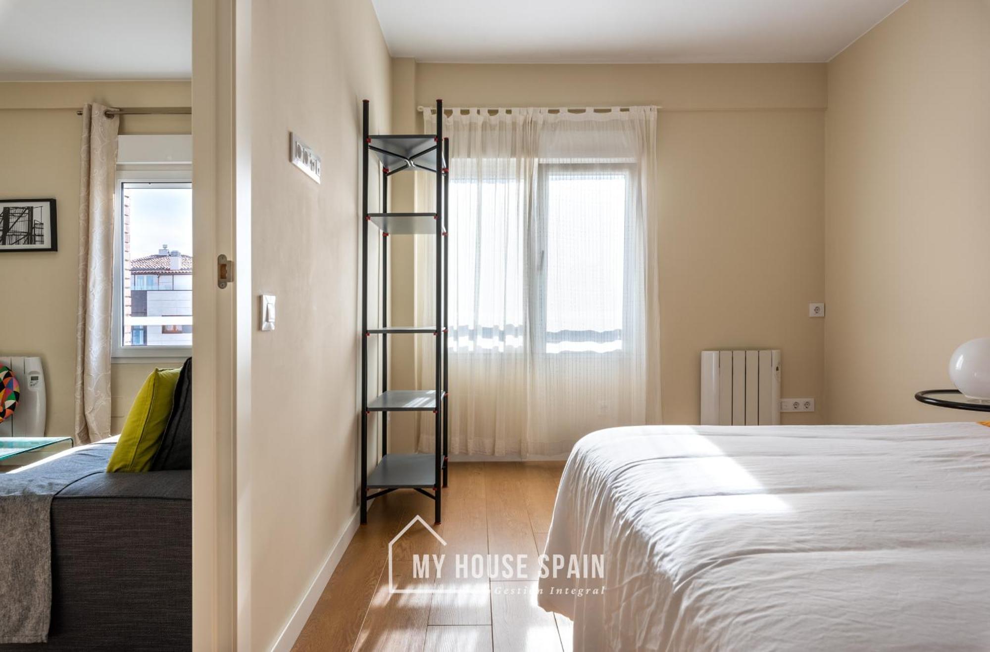 Myhousespain - Radiante Piso Junto A La Playa Gijón Exterior foto