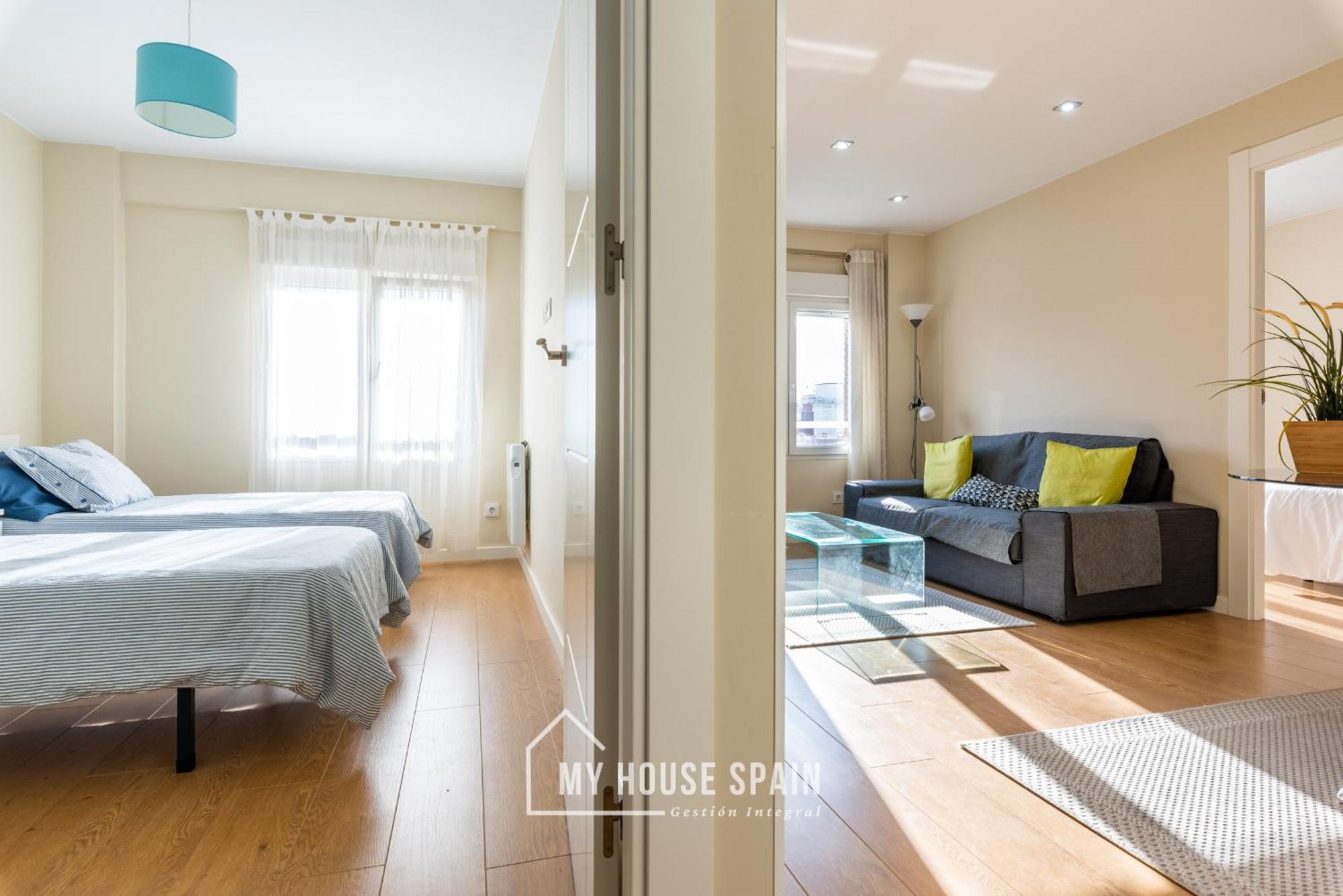 Myhousespain - Radiante Piso Junto A La Playa Gijón Exterior foto