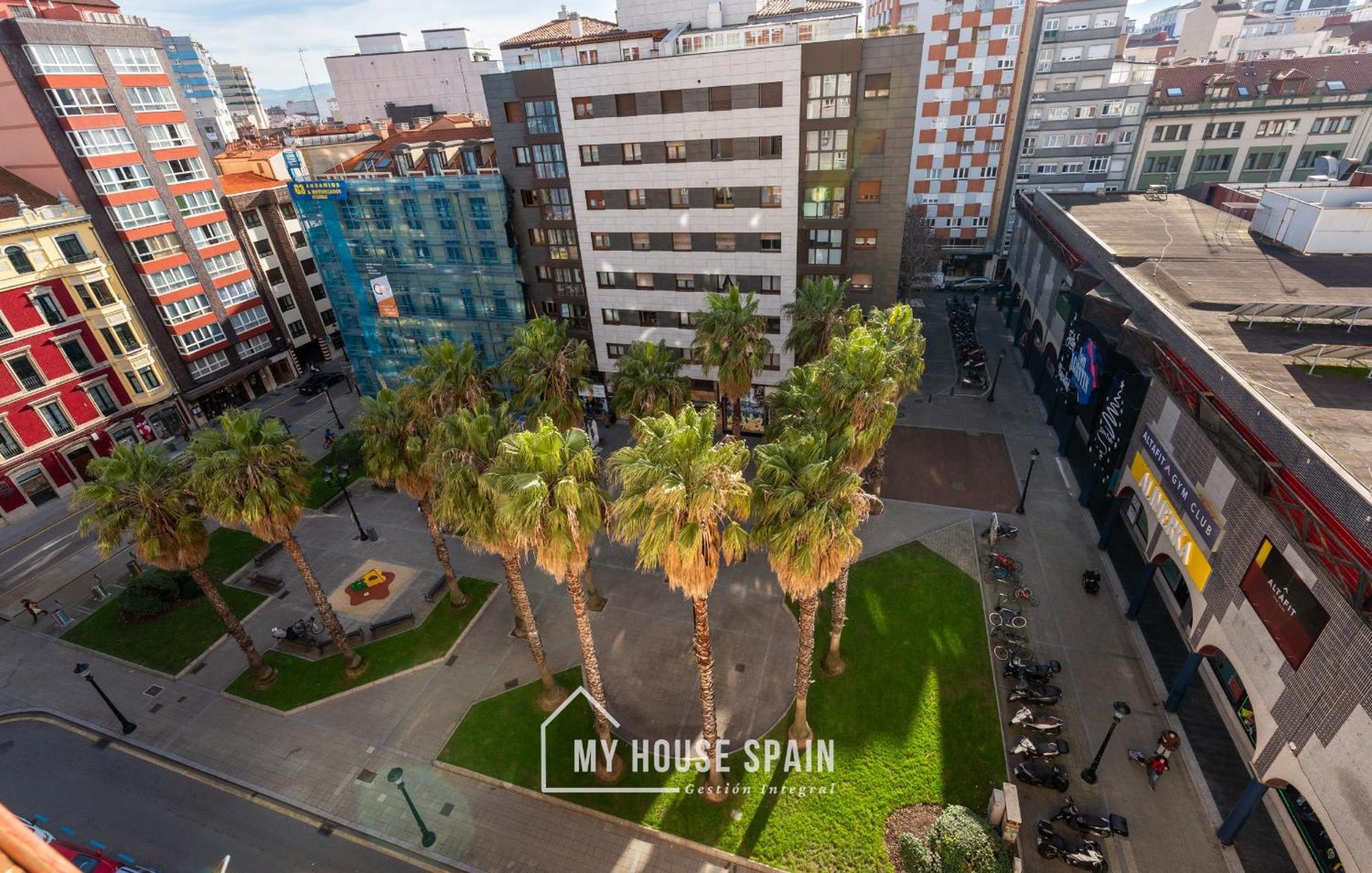 Myhousespain - Radiante Piso Junto A La Playa Gijón Exterior foto