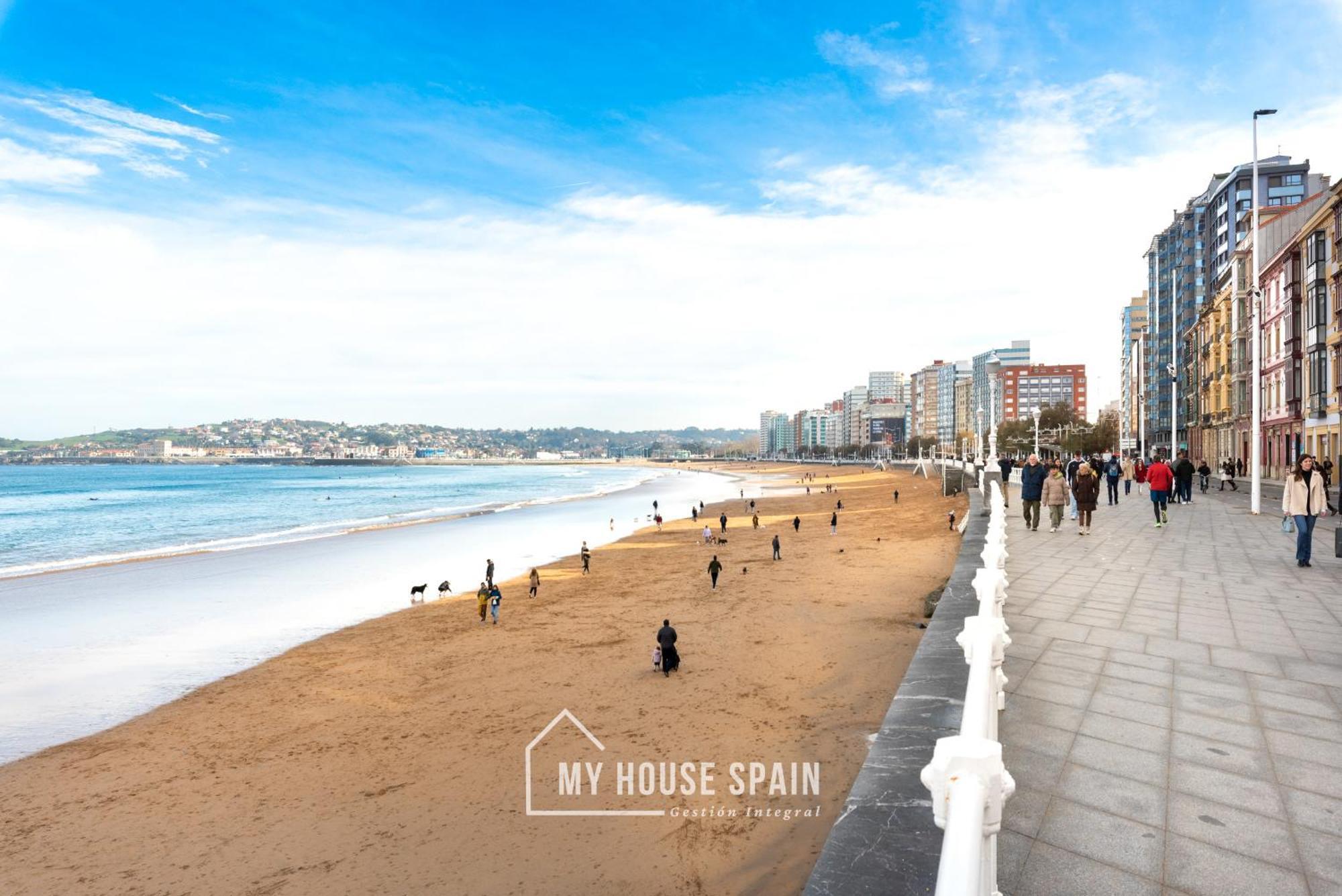 Myhousespain - Radiante Piso Junto A La Playa Gijón Exterior foto